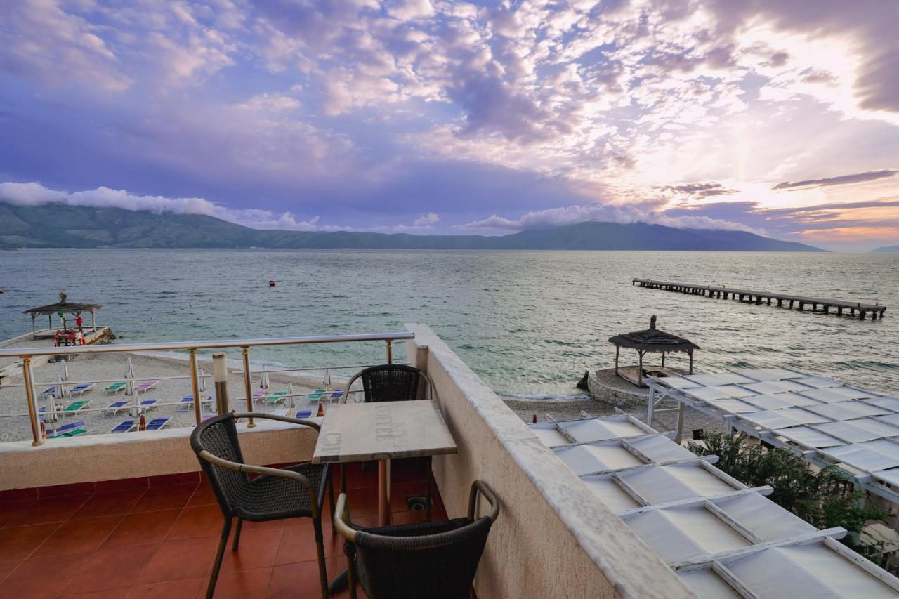 Grand Hotel Aita Radhimë Esterno foto
