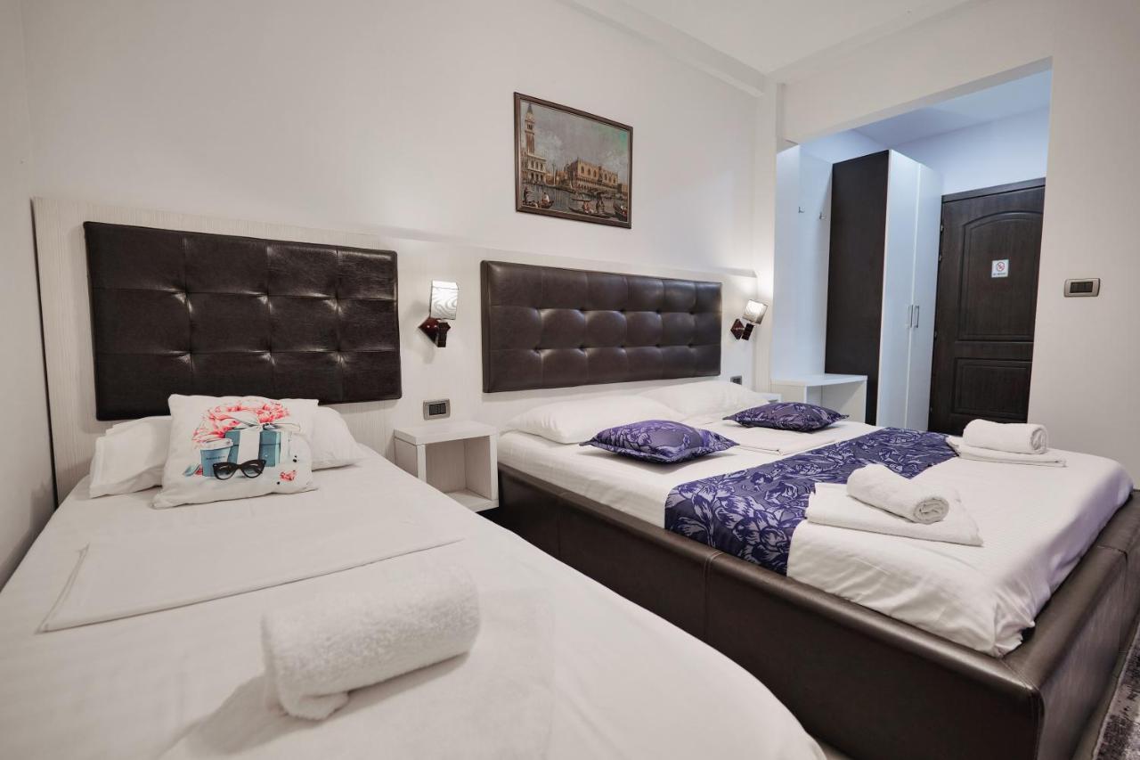 Grand Hotel Aita Radhimë Esterno foto