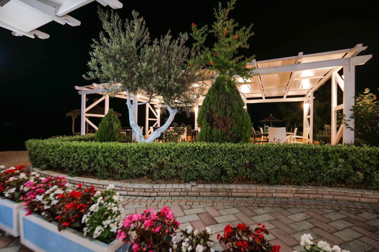 Grand Hotel Aita Radhimë Esterno foto