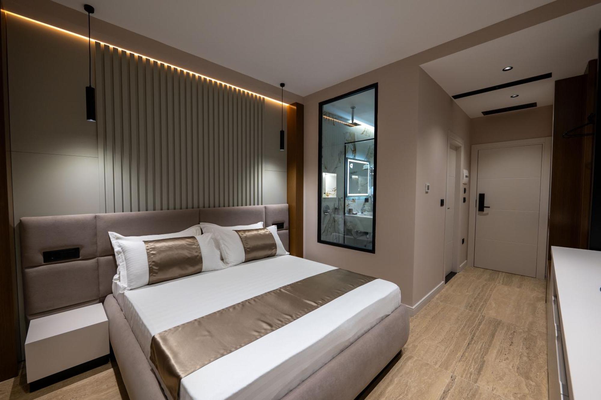 Grand Hotel Aita Radhimë Esterno foto