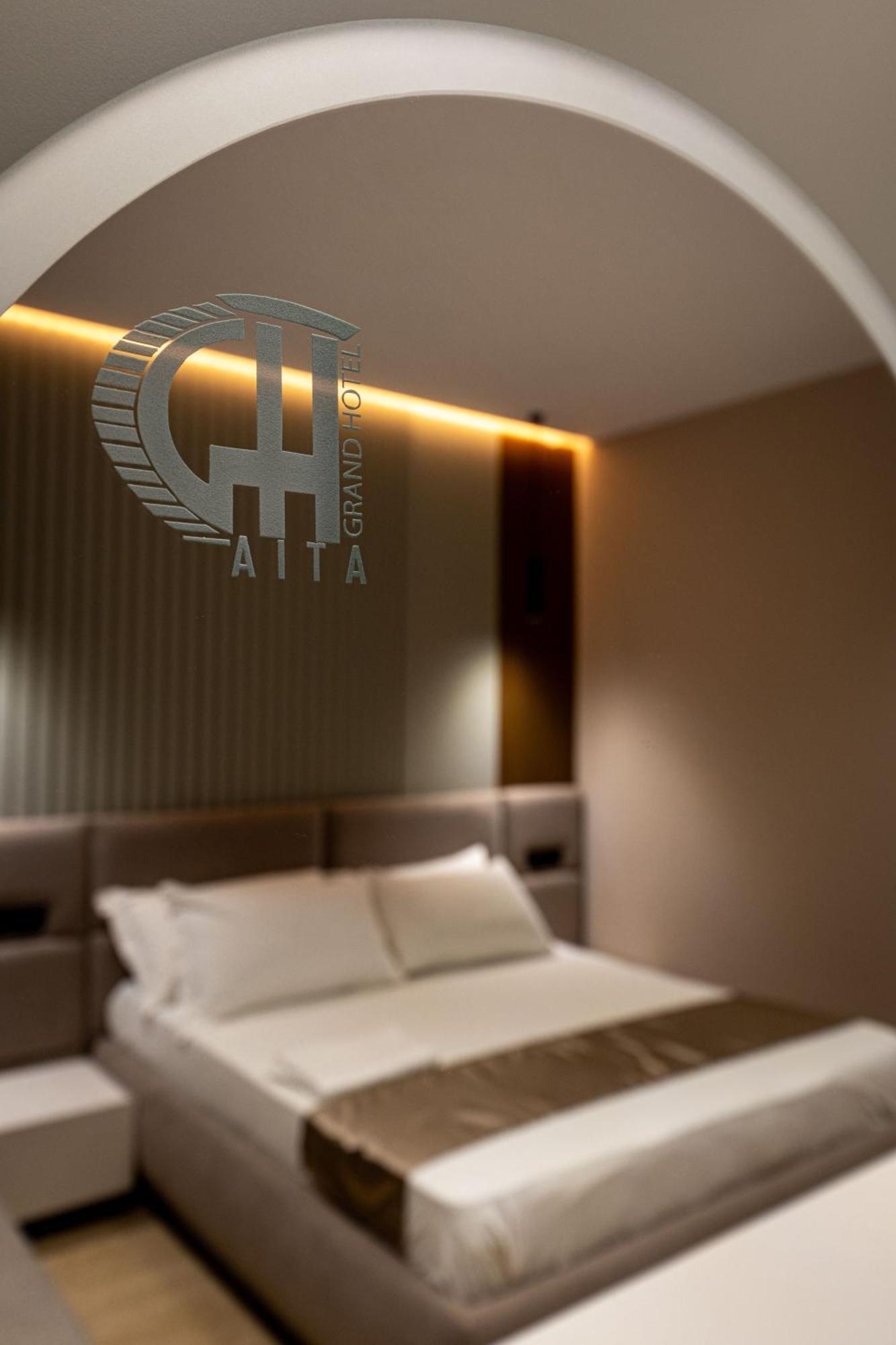 Grand Hotel Aita Radhimë Esterno foto