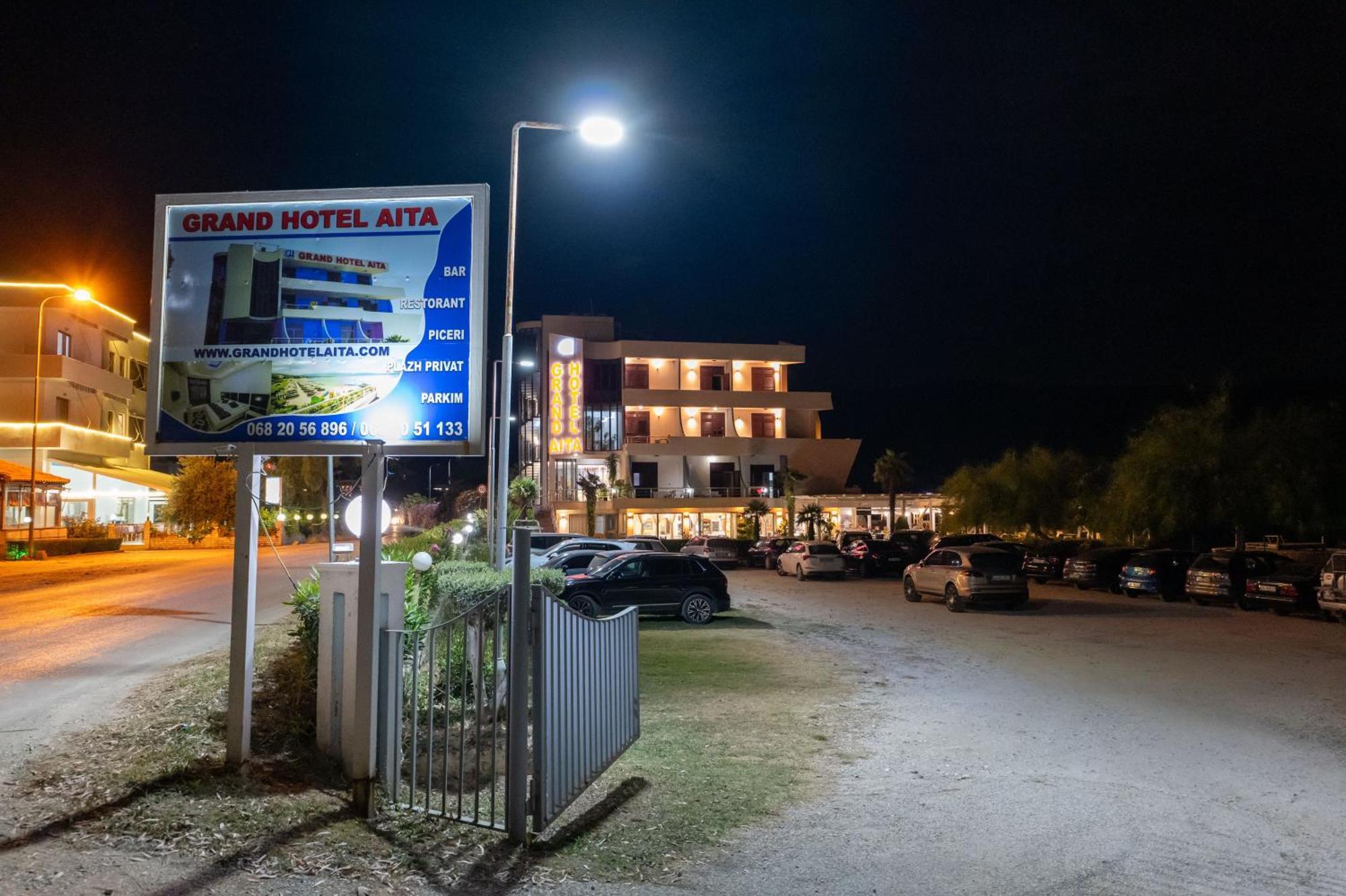 Grand Hotel Aita Radhimë Esterno foto